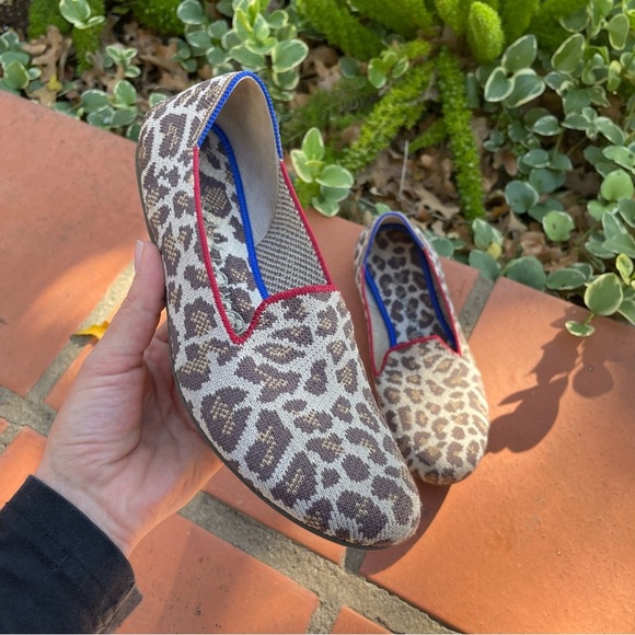 ✨Like New Cheetah Loafers Rothy’s - Picture 1 of 8